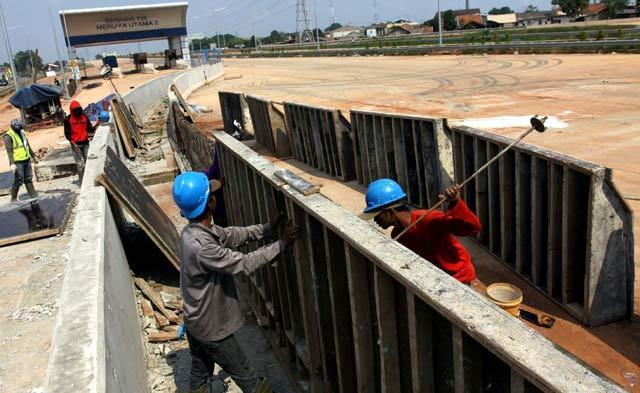 Tahun Ini 3 Proyek Tol Rp 19 Triliun Siap Dilelang Tahun Ini 3 Proyek Tol Rp 19 Triliun Siap Dilelang