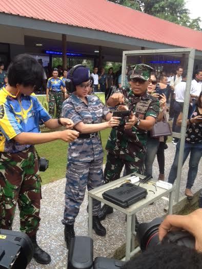 Diajak KSAL Menembak, Dewi Persik: Saya Biasanya Ditembak