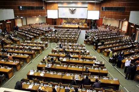 PDIP Siap Pasang Badan Hadang Angket KMP untuk Menkum Yasonna