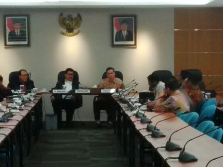 Bicara di Tim Angket, Tjipta Lesmana: Persoalan Etika Tak Bisa Lengserkan Ahok Bicara di Tim Angket, Tjipta Lesmana: Persoalan Etika Tak Bisa Lengserkan Ahok