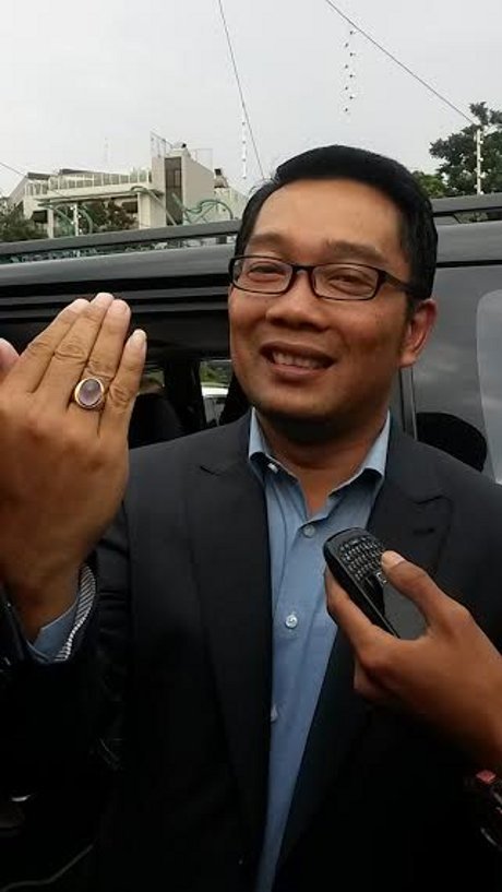 Cincin Akik untuk Oleh-oleh Tamu Negara KAA Nilainya Rp 1 Juta per Buah