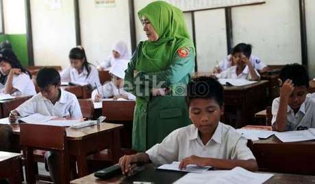 PGRI Temui Jokowi, Curhat Soal Sekolah Rusak Hingga Kurangnya Guru