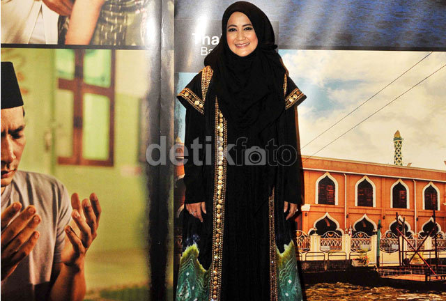http://images.detik.com/content/2015/04/26/230/170639_pipikdlm.jpg