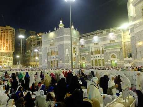 Kemenag Ancam Sanksi Oknum yang Terlibat Penyerobotan Antrean Haji Khusus Kemenag Ancam Sanksi Oknum yang Terlibat Penyerobotan Antrean Haji Khusus