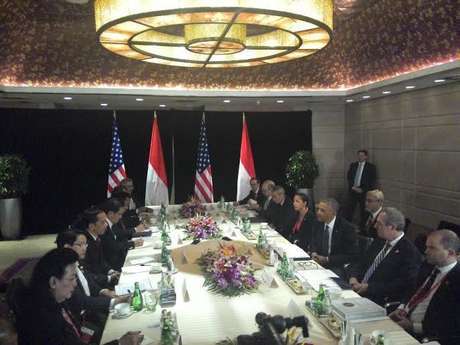 Menlu Retno Akan Bahas Pertemuan Presiden Jokowi dan Obama di AS Menlu Retno Akan Bahas Pertemuan Presiden Jokowi dan Obama di AS