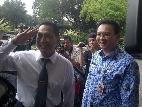 Canda Ahok Soal Intensnya Komunikasi dengan Bareskrim Mabes Polri Canda Ahok Soal Intensnya Komunikasi dengan Bareskrim Mabes Polri