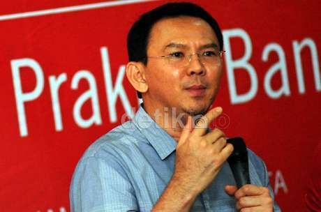 Ahok: Ada Pembangunan GOR Kecamatan Rp 48 M, Itu Buat Apa? Ahok: Ada Pembangunan GOR Kecamatan Rp 48 M, Itu Buat Apa?