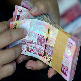 //images.detik.com/content/2015/05/12/5/071131_rupiah1.jpg