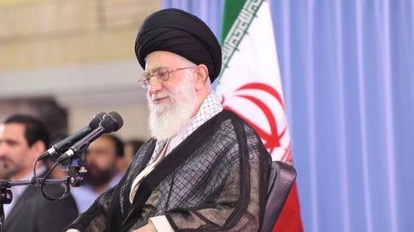 Pemimpin Tertinggi Iran Serukan Dunia Muslim Bersatu Pemimpin Tertinggi Iran Serukan Dunia Muslim Bersatu