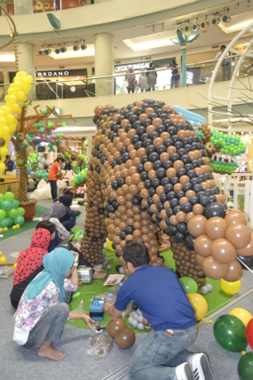 Indonesia Balloon Art Festival 2015 Hadir di Mall http://images.detik.com/content/2015/06/17/1059/balon_dlm.jpg