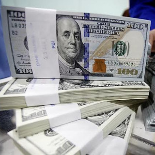 Dolar AS Tembus Rp 13.542, Ini Penyebabnya Dolar AS Tembus Rp 13.542, Ini Penyebabnya