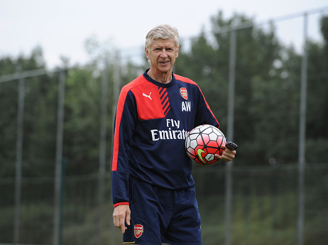 Wenger Tegaskan Takkan Terpengaruh Aktivitas Transfer Tim Rival