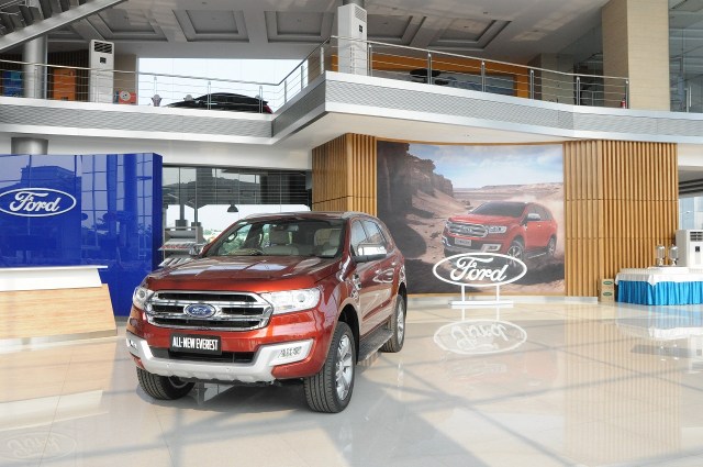 Ford Resmikan 9 Diler Sekaligus