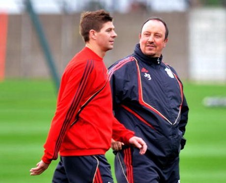 Benitez Balas Klaim Steven Gerrard Benitez Balas Klaim Steven Gerrard