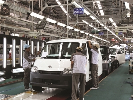 Saban Bulan 1.000 Pikap Daihatsu Gran Max Tembus Pasar Mancanegara Saban Bulan 1.000 Pikap Daihatsu Gran Max Tembus Pasar Mancanegara
