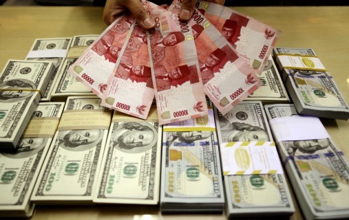Dolar AS Rp 14.700, BI: Fundamentalnya Rp 13.300-13.700 Dolar AS Rp 14.700, BI: Fundamentalnya Rp 13.300-13.700