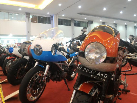 Builder Amerika Syok Melihat Kerennya Motor Modifikasi Indonesia Builder Amerika Syok Melihat Kerennya Motor Modifikasi Indonesia