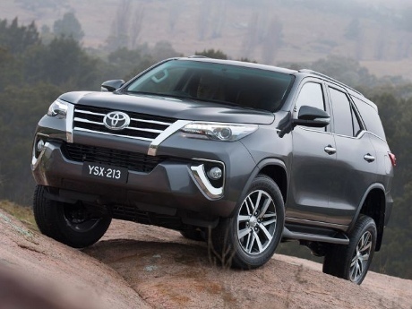 Kapan Toyota Fortuner Terbaru Bakal Hadir di Indonesia?
