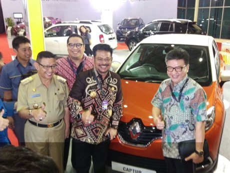 Gubernur Sulsel Buka GIIAS Makassar Auto Show 2015