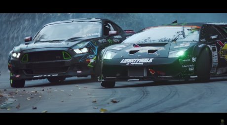 Kerennya Battle Drift Lamborghini vs Mustang RTR