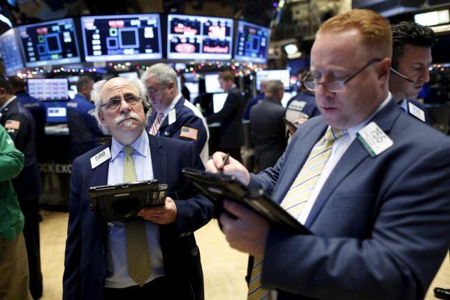 Wall Street Rebound di Tengah Jatuhnya Harga Minyak Wall Street Rebound di Tengah Jatuhnya Harga Minyak