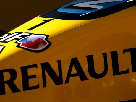 Resmi Ambil Alih Tim Lotus, Renault Kembali ke Laga F1