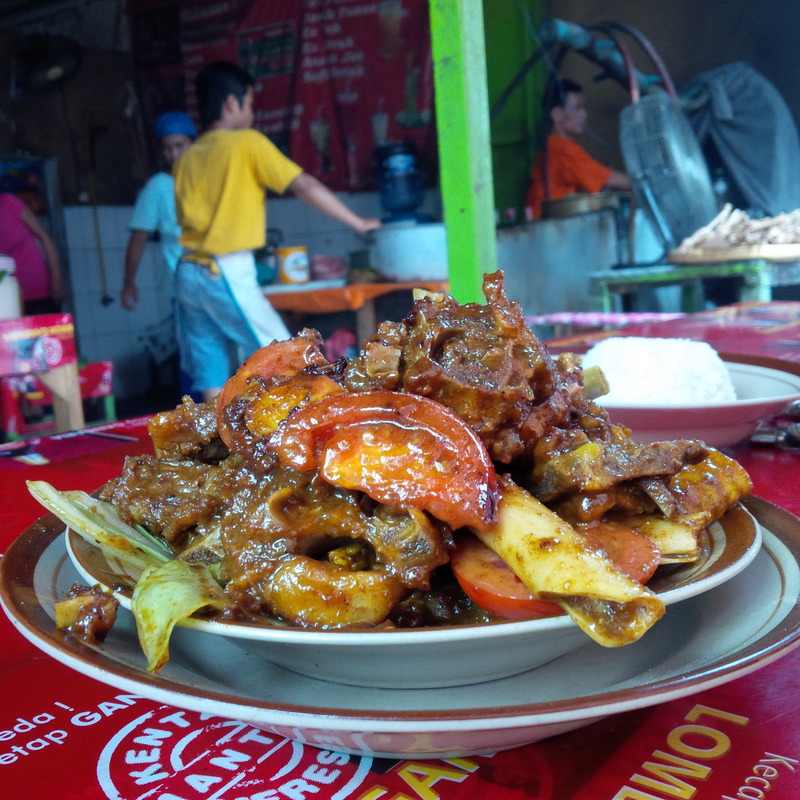 Tahun Baruan di Solo, Ada Tengkleng & Soto Legendaris Tahun Baruan di Solo, Ada Tengkleng & Soto Legendaris
