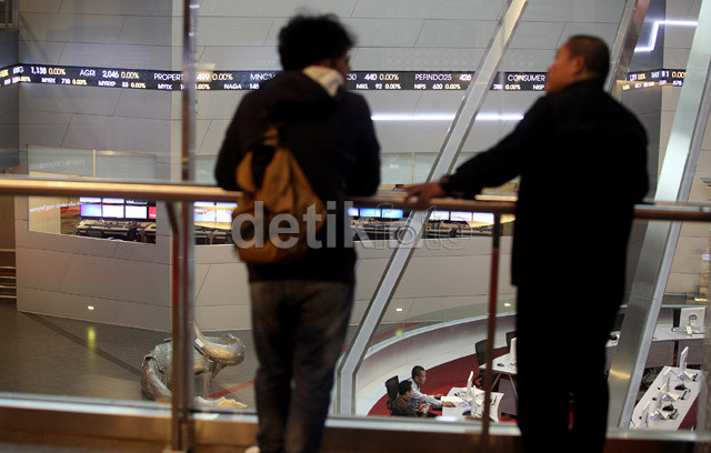 IHSG Dibuka Naik Tipis ke 4.534 di Akhir Pekan IHSG Dibuka Naik Tipis ke 4.534 di Akhir Pekan