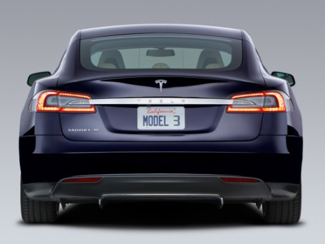 Tesla Model 3 Meluncur Maret Mendatang