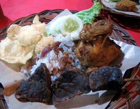 Nasi Uduk Ibu Jum Kelapa Gading