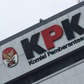 Direktur PT Maspion Mangkir dari Pemeriksaan KPK Direktur PT Maspion Mangkir dari Pemeriksaan KPK