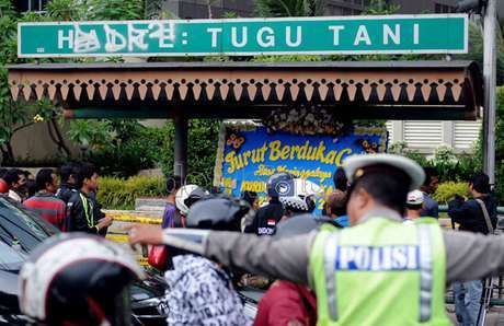secsiandy | area suka-suka: News : Tragedi Tugu Tani
