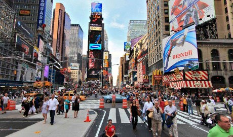 Ke Mana Hak Para Pejalan Kaki di Jakarta? Ke Mana Hak Para Pejalan Kaki di Jakarta?