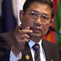 SBY Gelar Peringatan Maulid Nabi Bersama Majelis Rasulullah di Monas SBY Gelar Peringatan Maulid Nabi Bersama Majelis Rasulullah di Monas