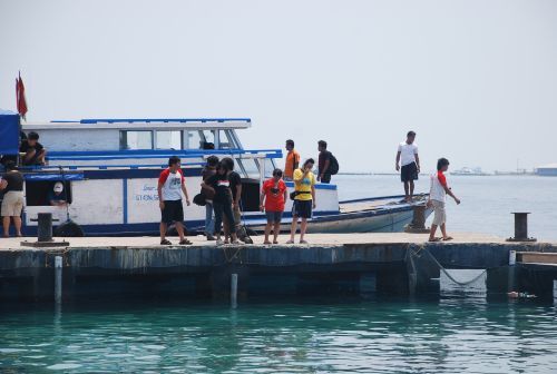 Dermaga Pulau Pramuka