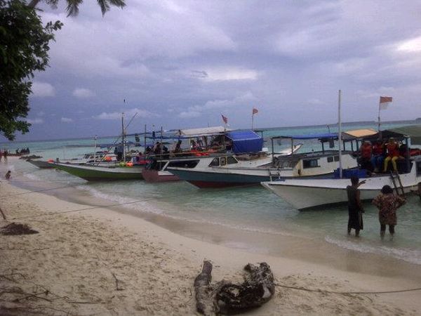 Di salah satu pulau di Karimunjawa