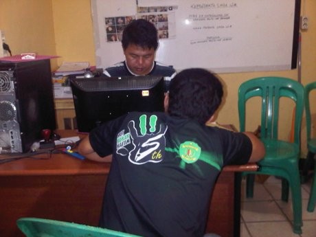 Ancam Sebar Video Porno Wanita Muda, Wartawan di Samarinda Dibekuk Polisi Ancam Sebar Video Porno Wanita Muda, Wartawan di Samarinda Dibekuk Polisi