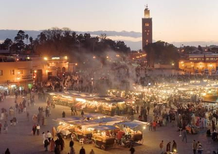 Marrakech Night Market, Maroko (traveldk.com)