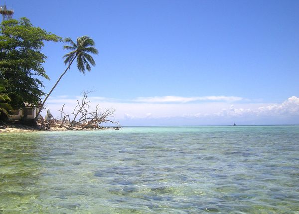 Pulau Tikus yang indah (potokito-myshot.blogspot.com)