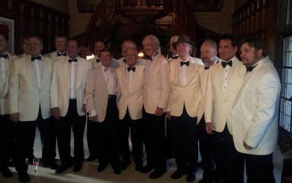 Yuk, Intip Pesta Ultah ke-86 Bos Playboy Hugh Hefner Yuk, Intip Pesta Ultah ke-86 Bos Playboy Hugh Hefner