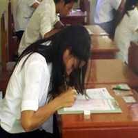 Siswa SMP Diminta Tak Hiraukan SMS Kunci Jawaban Soal UN Siswa SMP Diminta Tak Hiraukan SMS Kunci Jawaban Soal UN