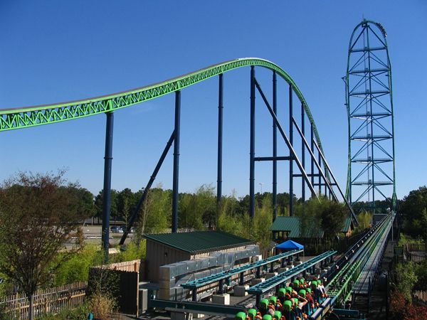 Trek Kingda Ka (amusementparksoftheworld.com)