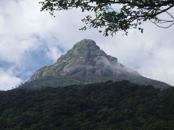 gudangartikelunik.blogspot.com - Ini Dia 10 Gunung Suci di Seluruh Dunia