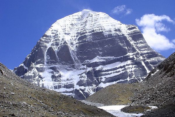 gudangartikelunik.blogspot.com - Ini Dia 10 Gunung Suci di Seluruh Dunia