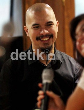 El Minta Mobil, Ahmad Dhani Pusing El Minta Mobil, Ahmad Dhani Pusing