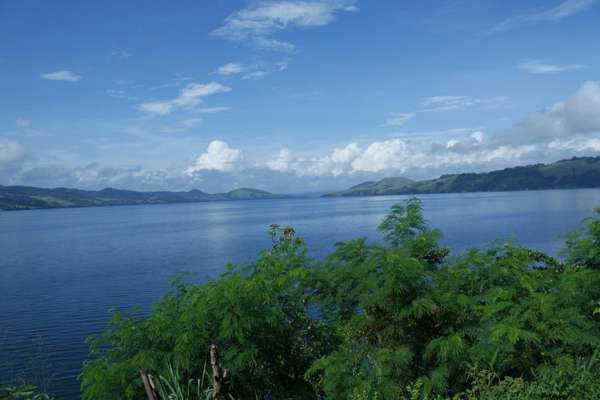 Danau Sentani (Ari Aritonang/ dTraveler)