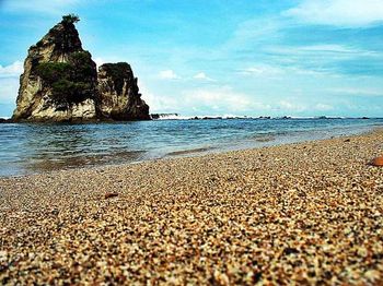 Pantai Tanjung Layar (Teguh Tofik Hidayat - d\'Traveler)