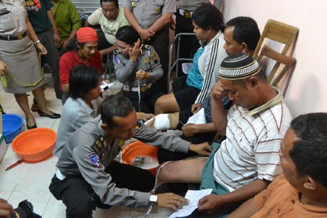 Sugeng Akan Buatkan Kaki Palsu Gratis Untuk 100 Orang Sugeng Akan Buatkan Kaki Palsu Gratis Untuk 100 Orang