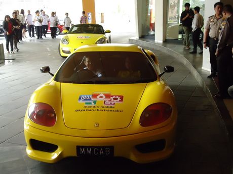 Izin Taksi Ferrari Sama Seperti Mobil Listrik Dahlan Iskan