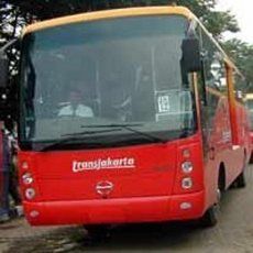 Sering Kecelakaan Bus TransJ Dihimbau Warga Agar Sering Gunakan Klakson